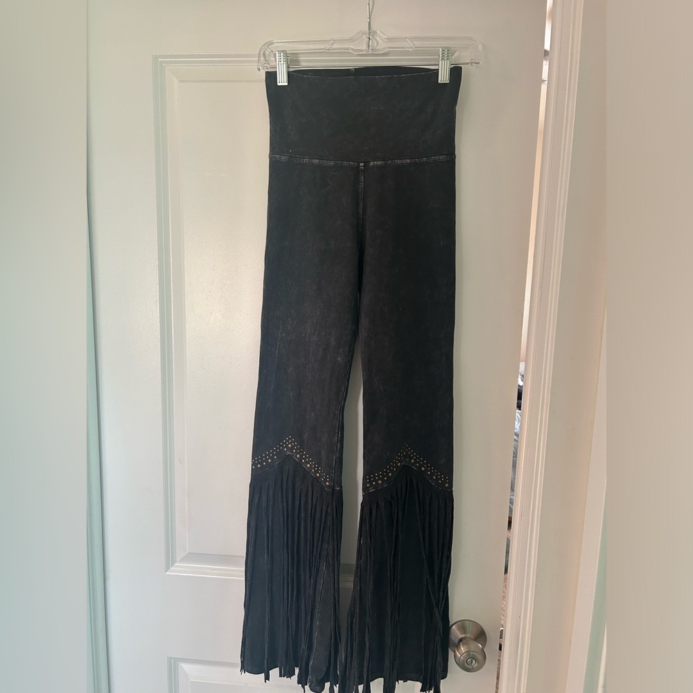 Western fringe pants size small